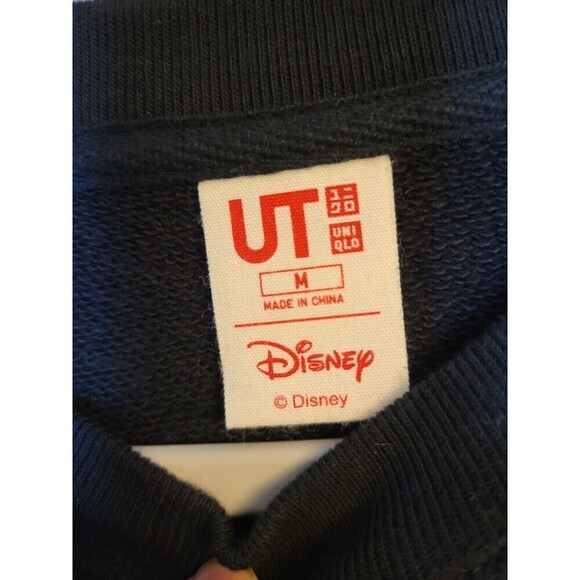 RARE Uniqlo x DISNEY Mickey Mouse SIZE M Black Crewneck Sweatshirt MUST SEE, EUC - Picture 4 of 14